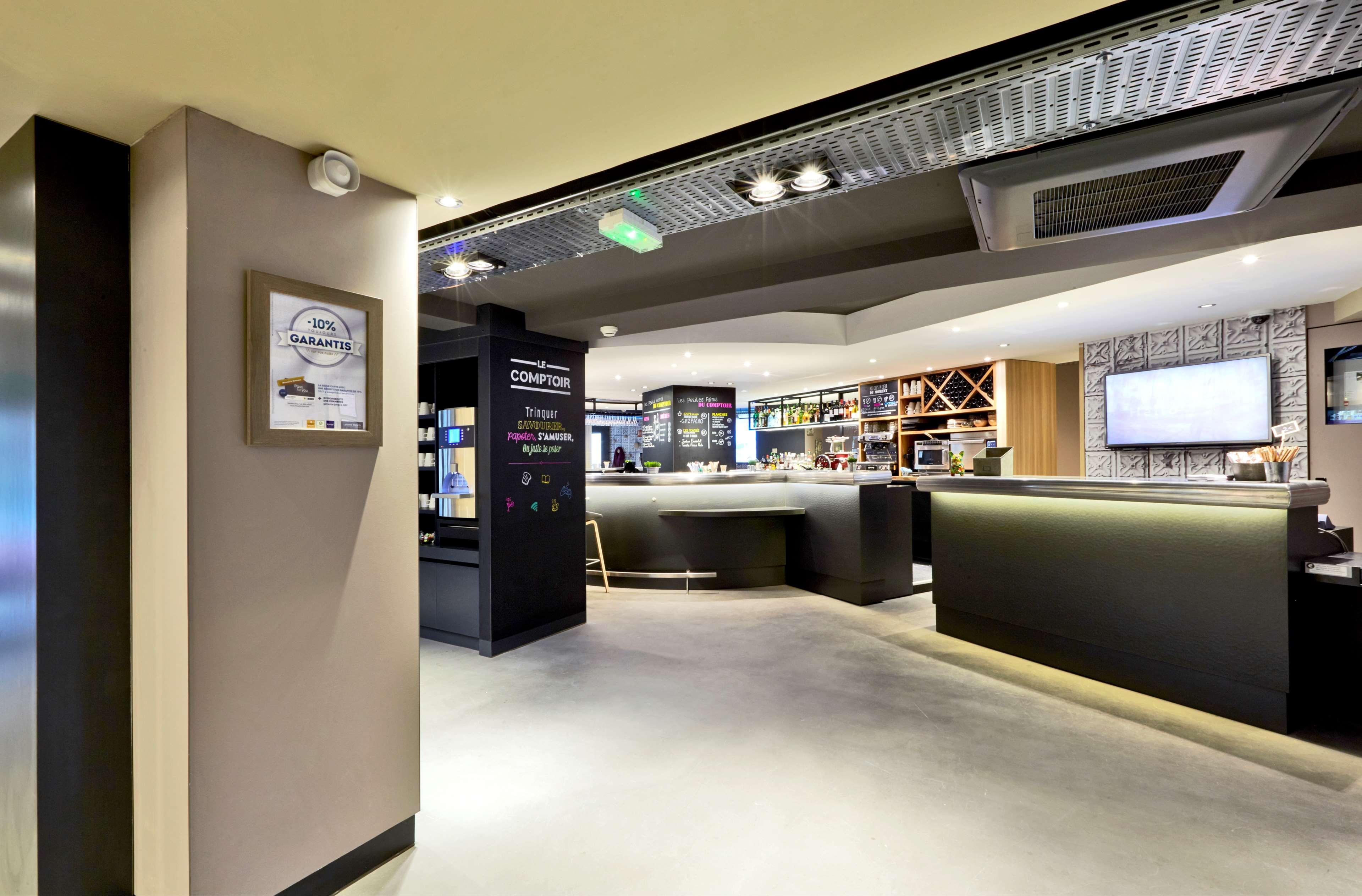 Hotel Campanile Nancy Centre - Gare Exterior foto